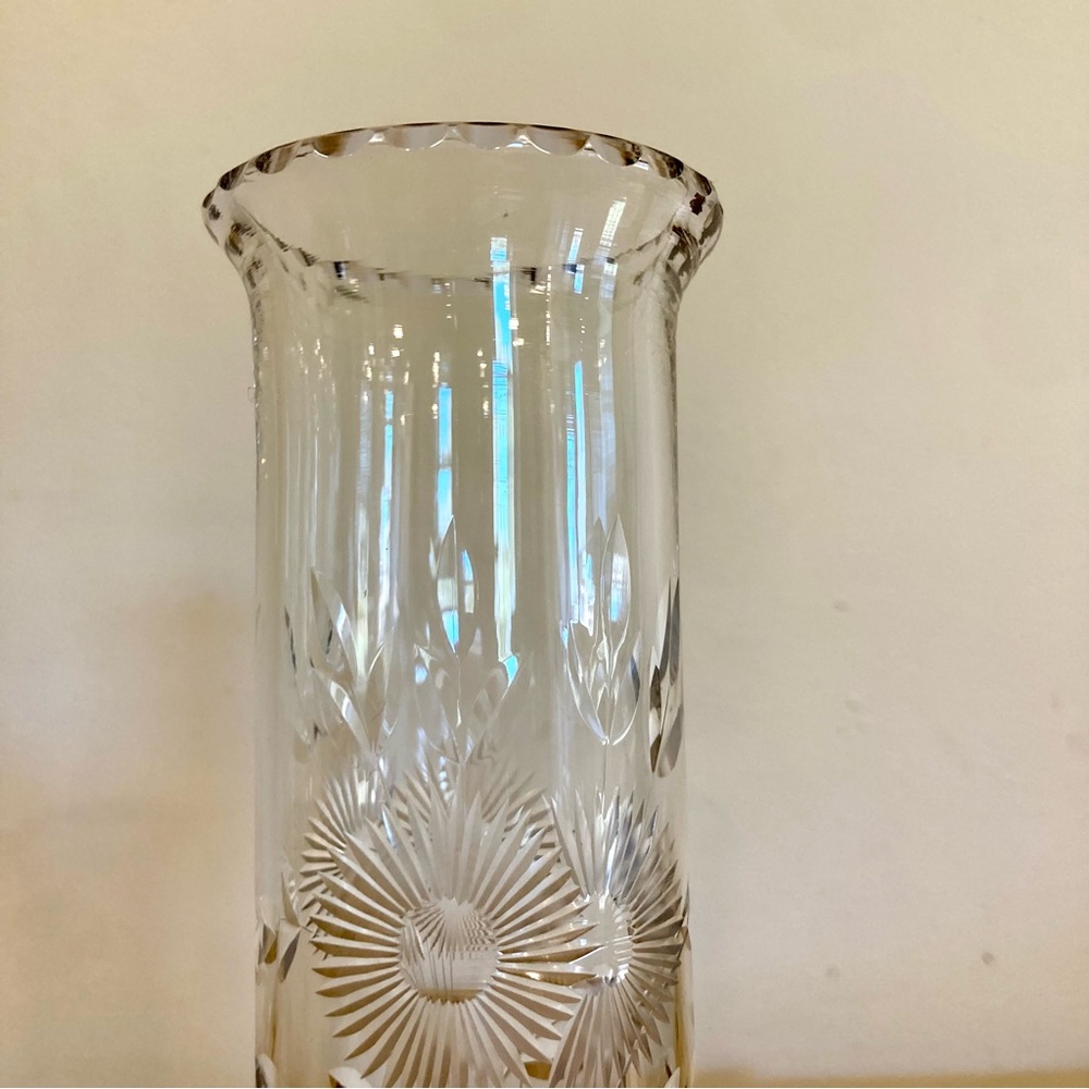 Vintage Etched Glass Vase with Floral Design Starburst Base Cottagecore Decor - Picture 3 of 12